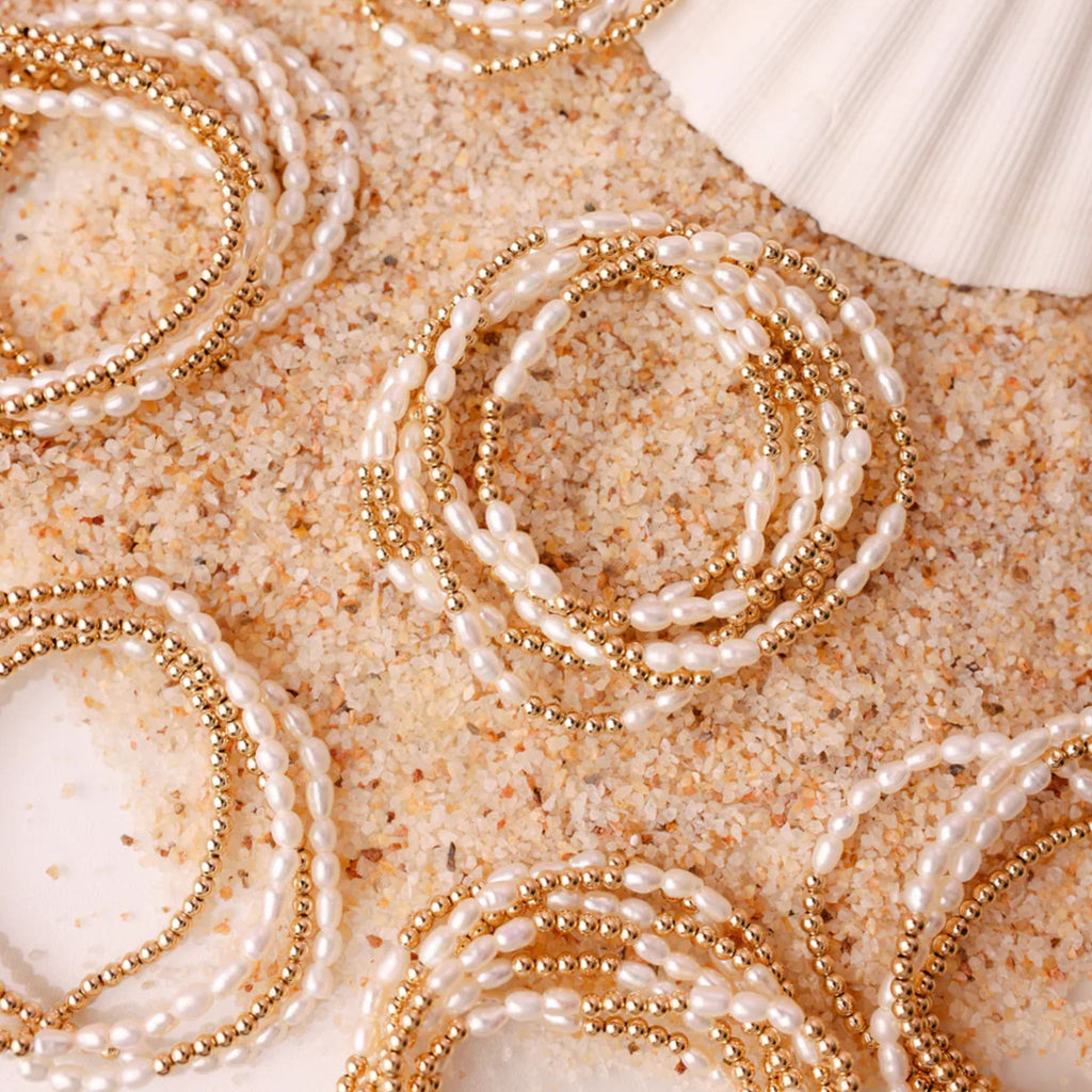 Alli Pearl Bracelet in Gold