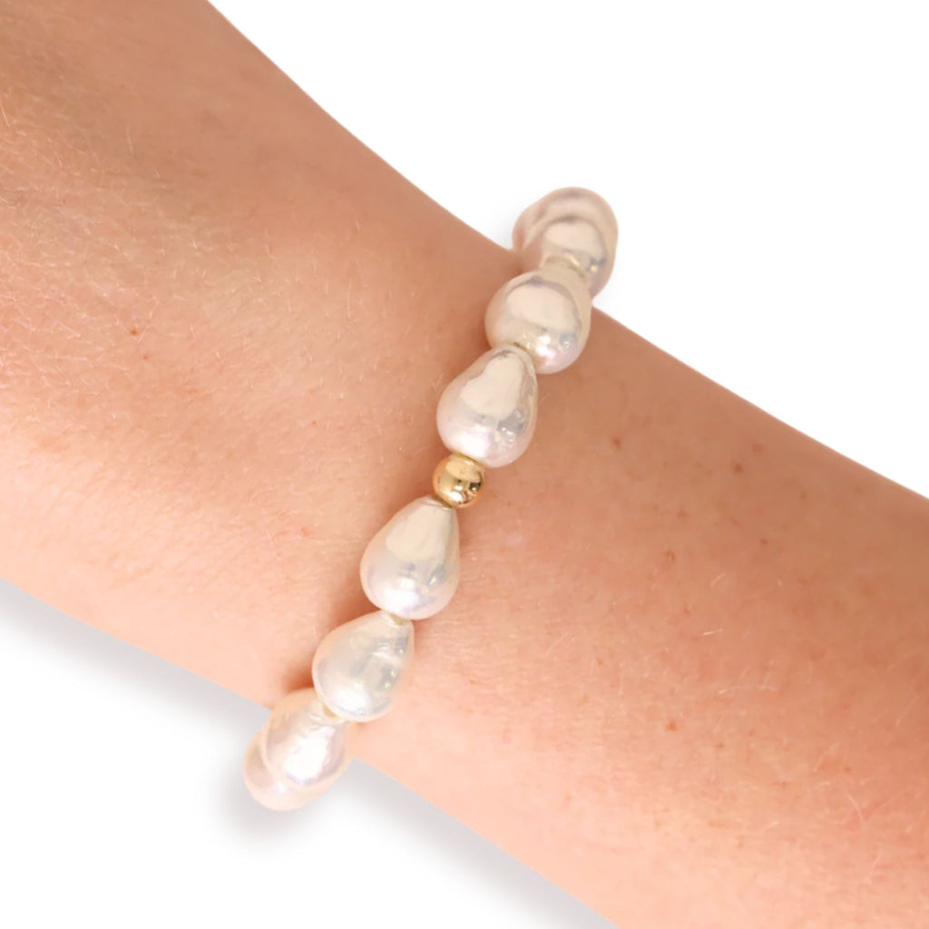 Bella Pearl Bracelet in Gold