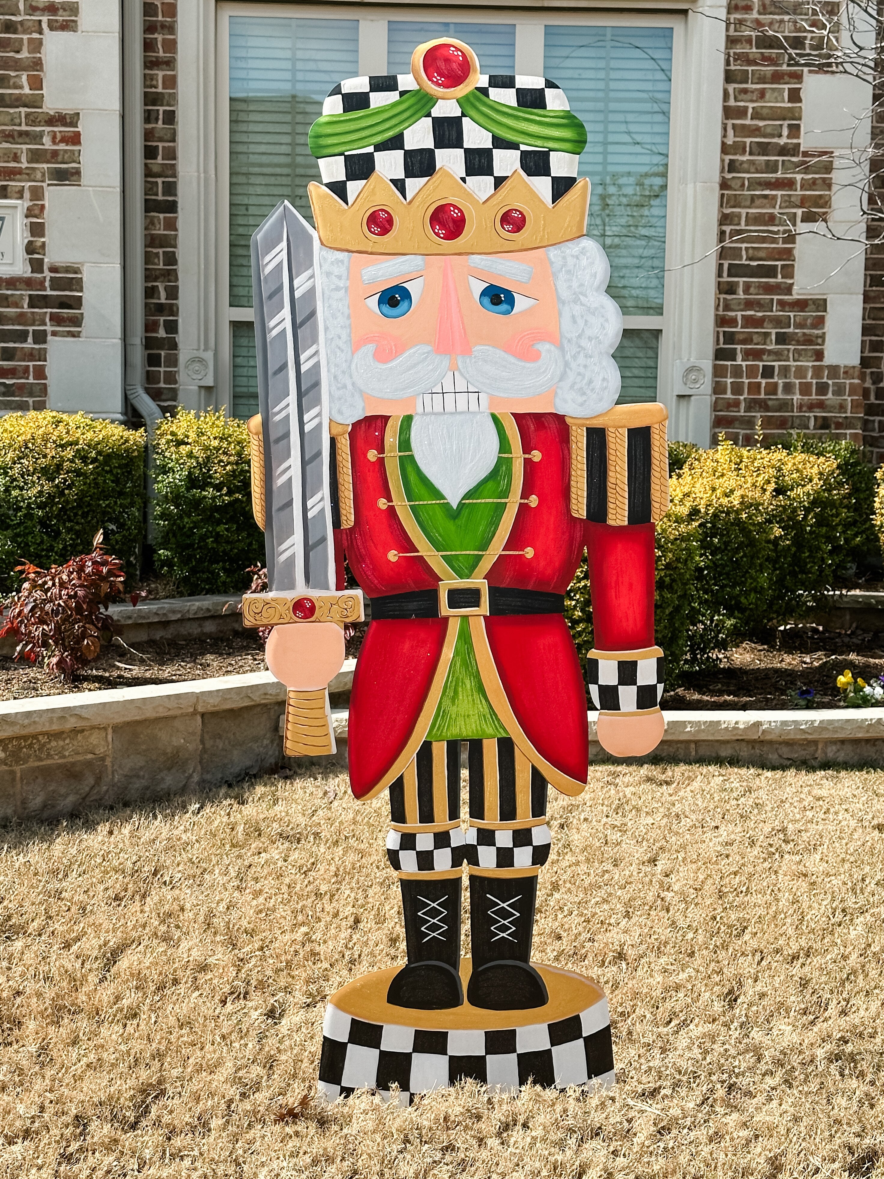 Yard Elegant Nutcracker