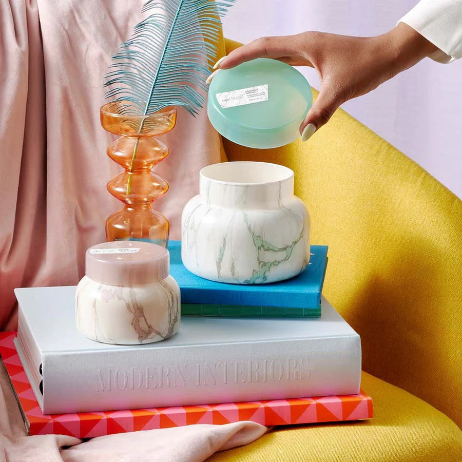 COCONUT SANTAL MODERN MARBLE SIGNATURE JARS, 19 oz