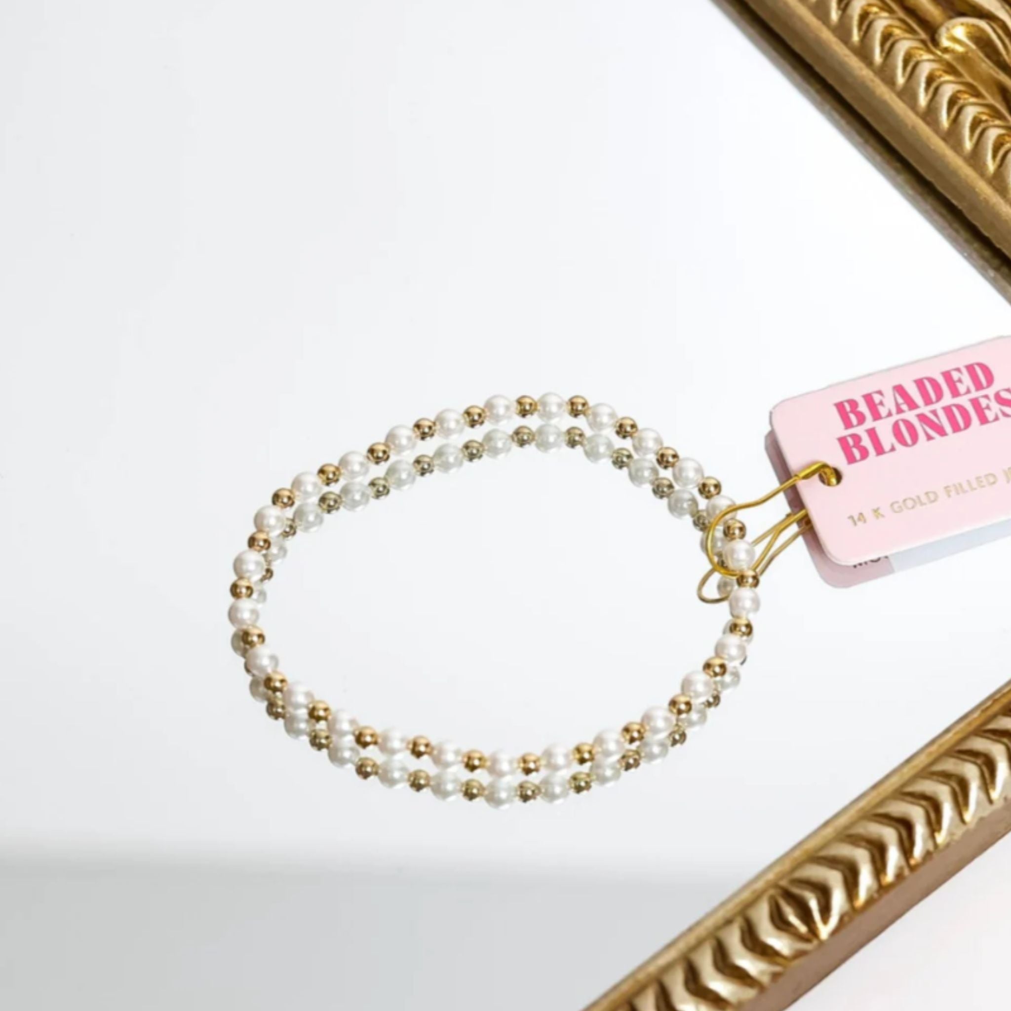 Demi Bracelet in White