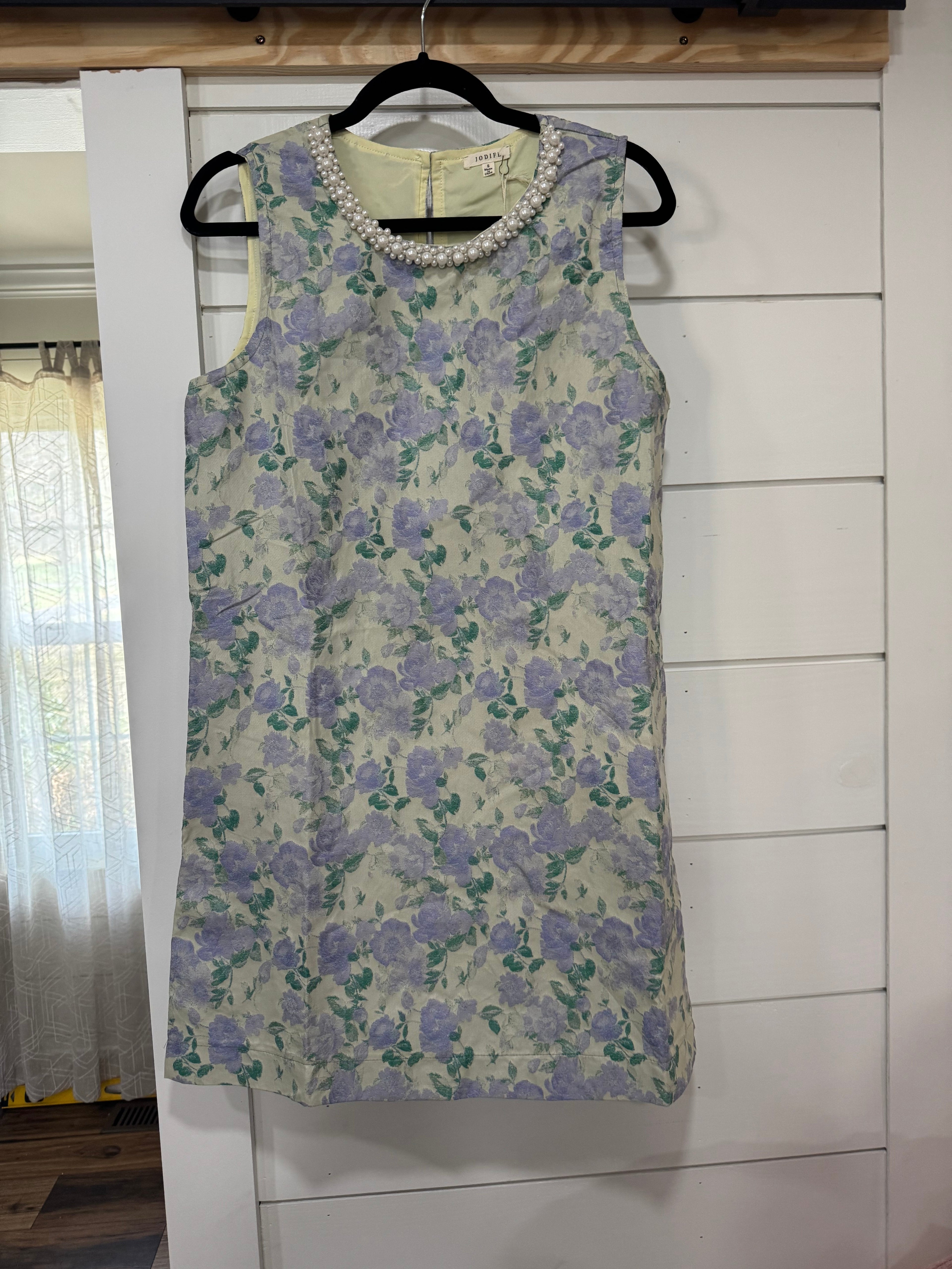 Pearl Accent Floral Shift Dress