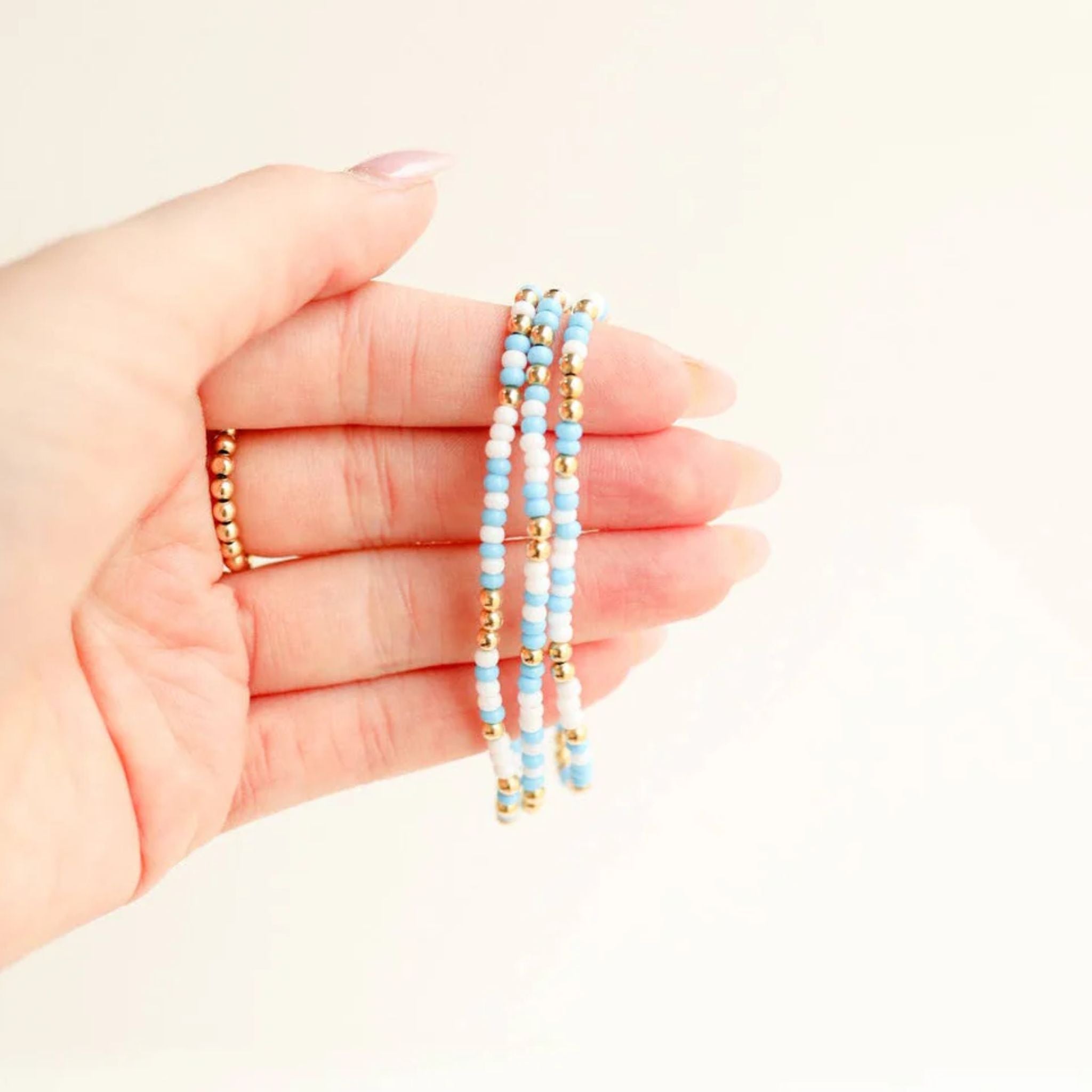 Powder Blue & Luster White Sprinkle Bracelet