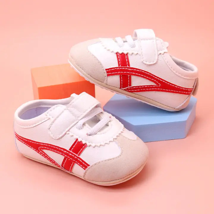 Off White Infant Tennis Shoes With Red Design & Velcro