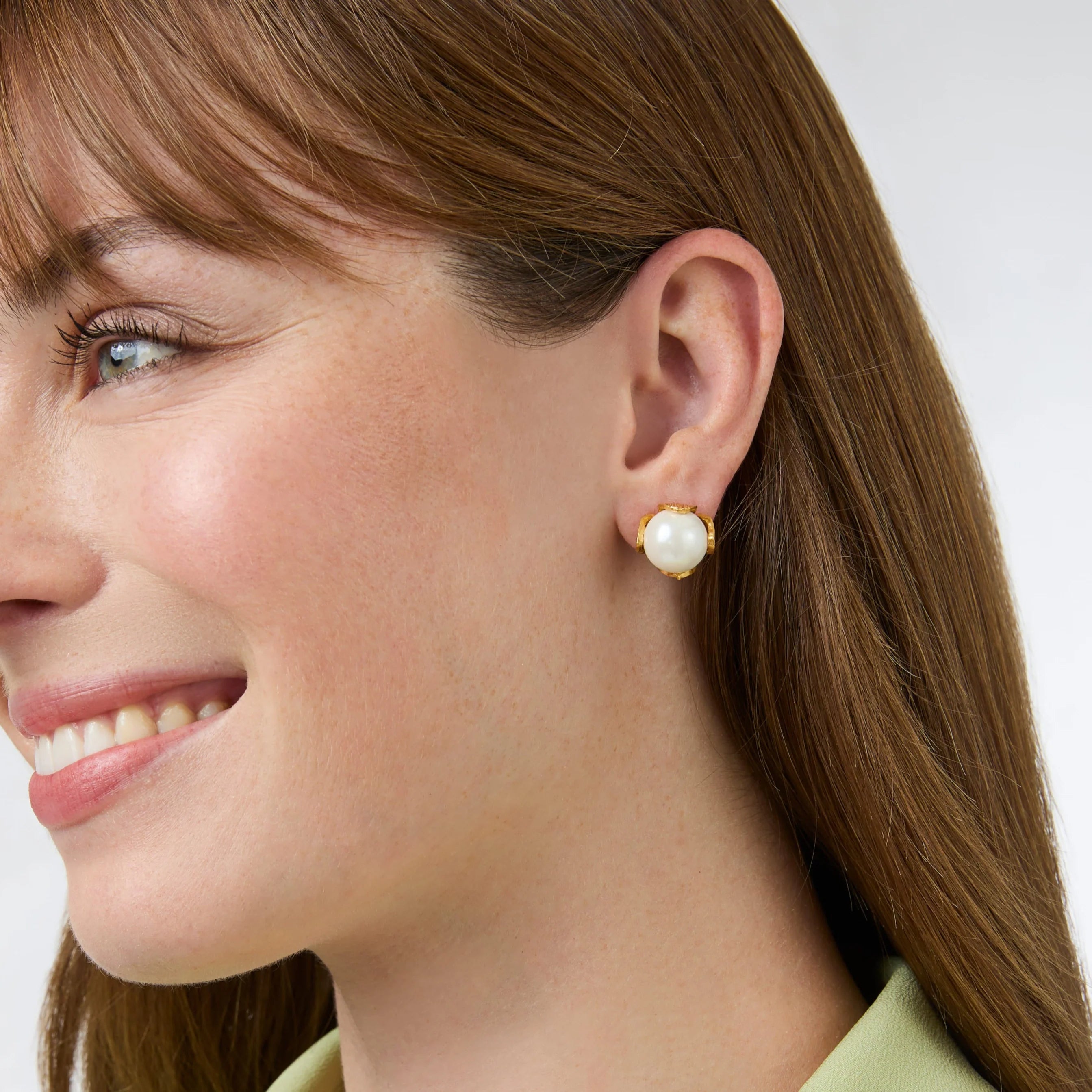 Penelope Stud-Pearl